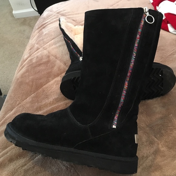 black uggs with zipper black uggs with zipper