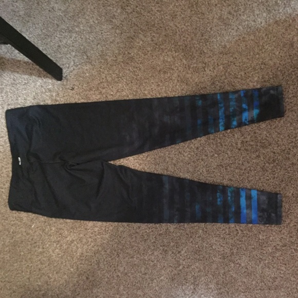 Active leggings