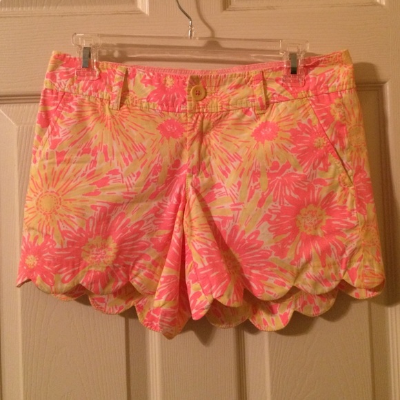 Lilly Pulitzer "Butter Cup" shorts