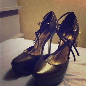 Black BeBe heels