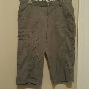 Lee Sinfully Soft cargo skimmers