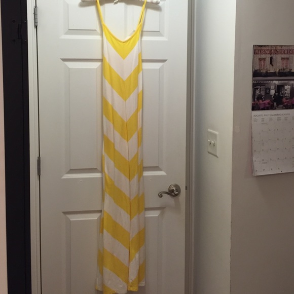 Gap Dresses & Skirts - Fun summer maxi dress