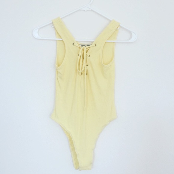 Tops - Bodysuit criss cross