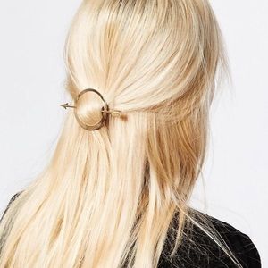 Gold Arrow Hair Pin