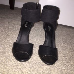 MIA wrap around ankle low heel