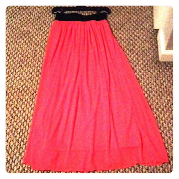 Rue 21 maxi skirt - Picture 1 of 1