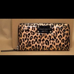 Kate Spade New York Wallet