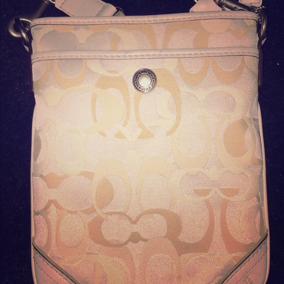 Coach Swingpack - image 1