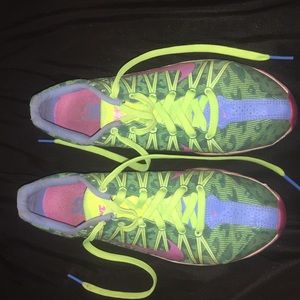 Nike cross country spikes size 6