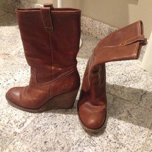 Frye wedged boots in VERY good condition