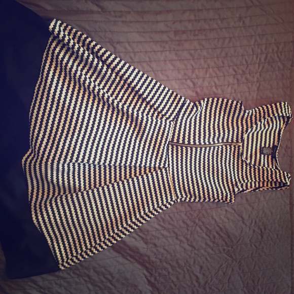 Darling blue and white striped dress!
