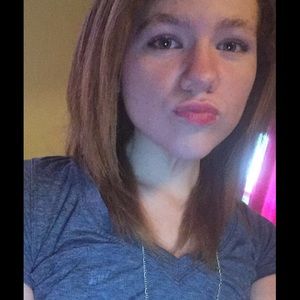 Meet your Posher, Mckenzie