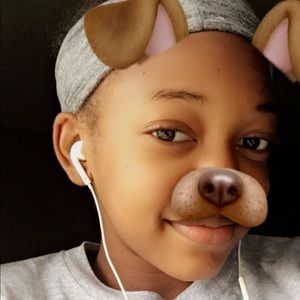 Meet your Posher, December