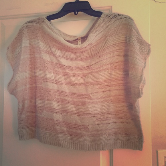 Super soft zig zagged striped cropped sweater - Picture 1 of 2