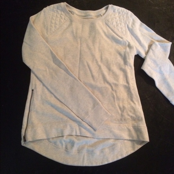 Abercrombie Cream Colored Fleece Sweater