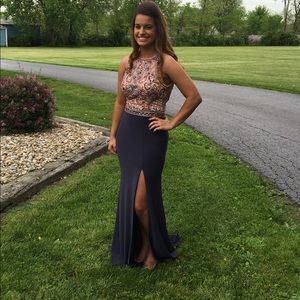 Sherri Hill prom dress size 4.