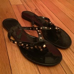 Gently Worn Ivanka Trump Natty Flipflops