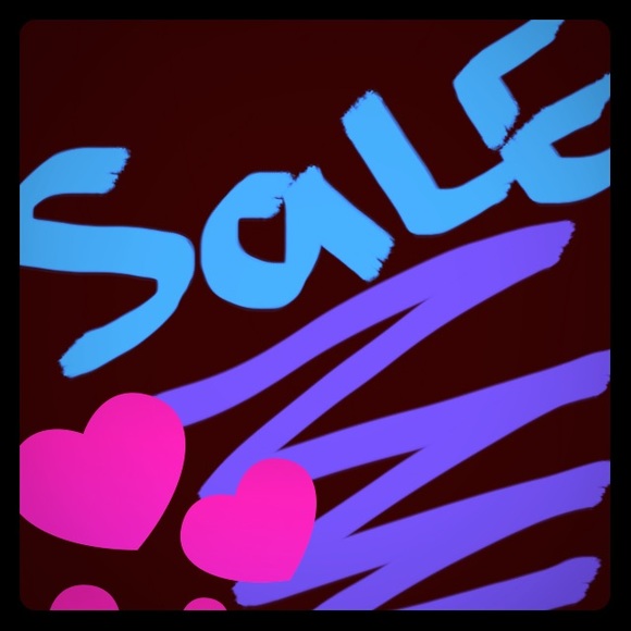 CLOSET SALE❗️😍 - Picture 1 of 1