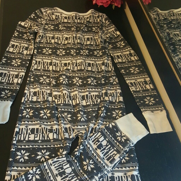 PINK victoria secret pajamas