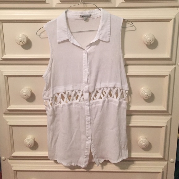 Urban Outfitters Top - Picture 1 of 3