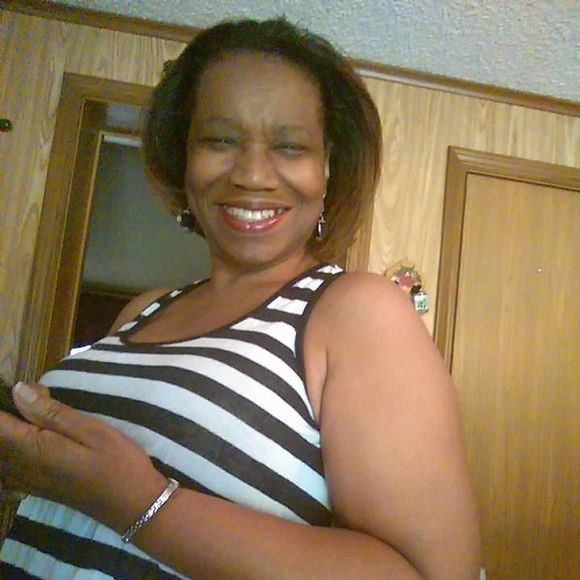 Meet your Posher, Viola - Picture 1 of 1