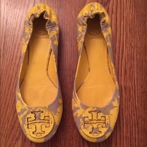 Reva-printed Mestico flats
