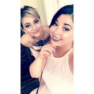 Meet your Posher, Taryn