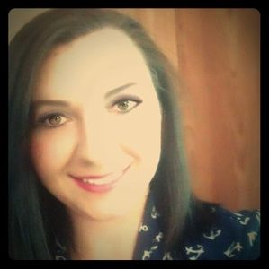 Meet your Posher, Denita