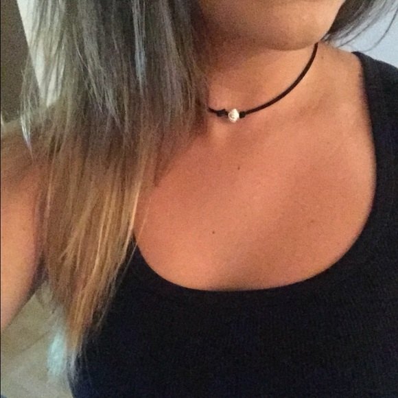 Chocker necklace - Picture 2 of 4