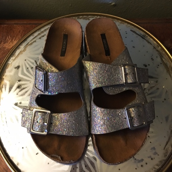 Forever 21 Glitter sandals