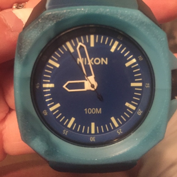 Nixon watch main image 4