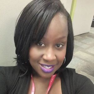 Meet your Posher, Kassandra