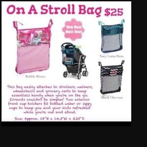 NWOT black &white chevron on a stroll stroller bag