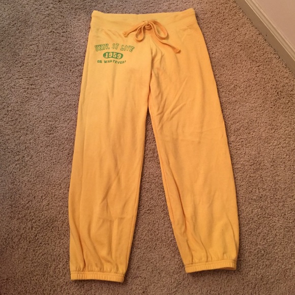 🎉🎉Capri sweatpants