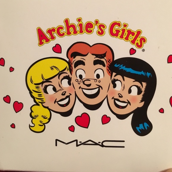 MAC face powder
