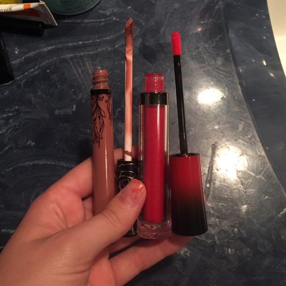 Lipstick Bundle!! - Picture 4 of 4