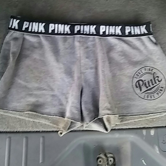 !!!SOLD!!!! Victoria Secret Pink sweatshorts