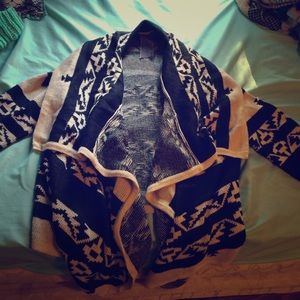 Aztec cardigan/shall