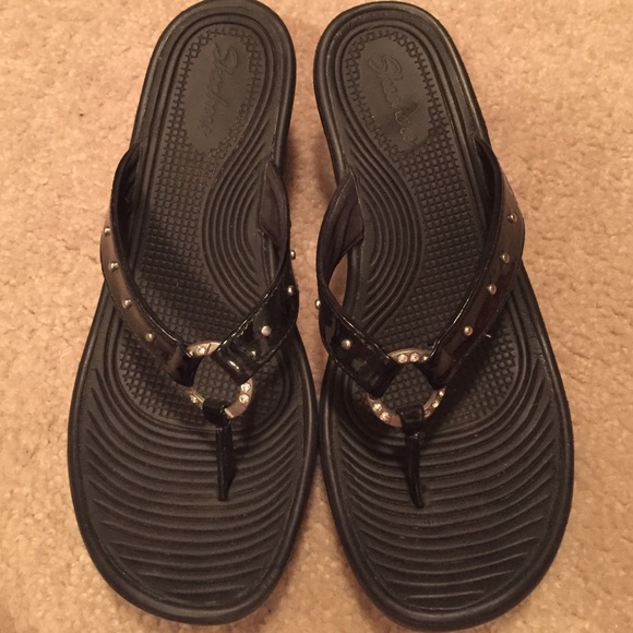 Skechers black soft bling wedges size 9
