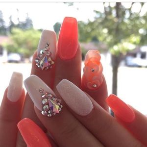 Meet your Posher, Evelyn