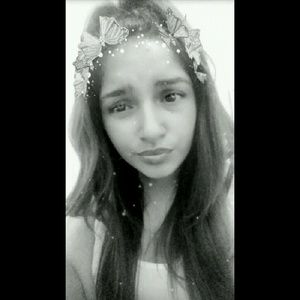 Meet your Posher, Natalie