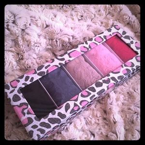 NWT Hanky Panky Low Rise Thong 5 pack