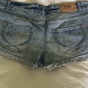 PINK VS shorts