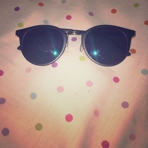 Blue framed Sun-glasses