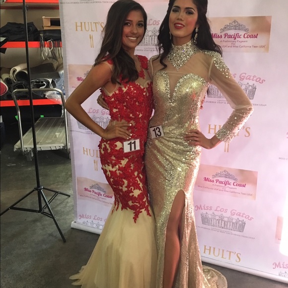 Gold gown!