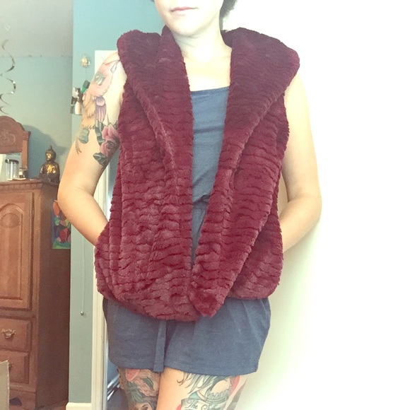 FAUX fur vest!