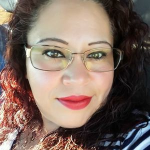 Meet your Posher, María