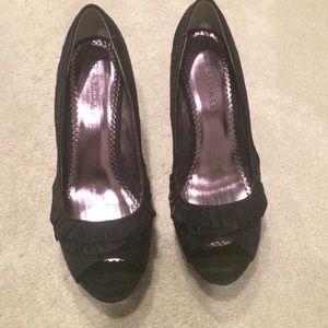 Rampage (Genoa) black peep toe
