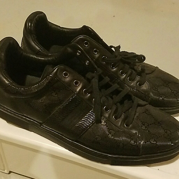 Gucci Sneakers - Picture 2 of 7