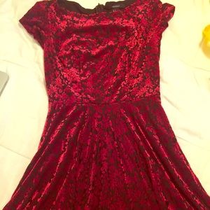 Black and red velvet skater dress size S